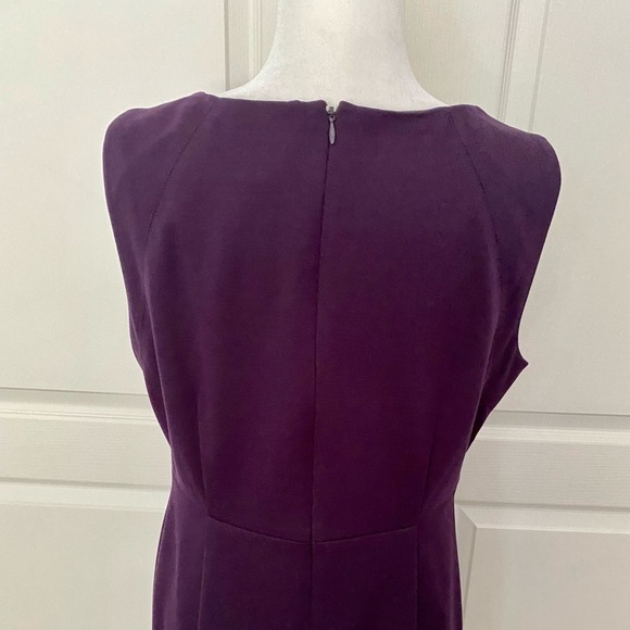 Kasper Plum Sleeveless Sheath Dress Size 10 – Elegant Cut-Out Neckline, Like New - Picture 9 of 12